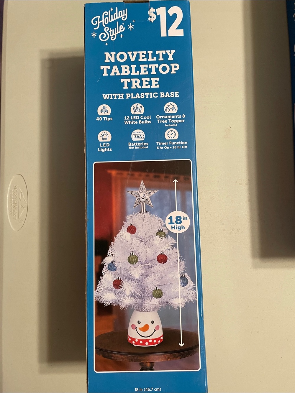 White Novelty Pre-lit White Tabletop Tree with Snowman Base New
